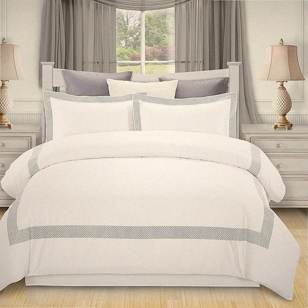 Glenmont 200 Thread Count Duvet Cover Set with Embroidered Border, Full/Queen